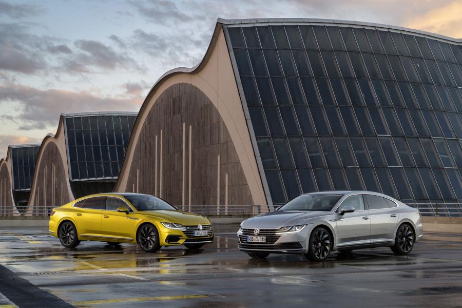  Volkswagen Arteon Elegance 2017 года  (WW) (фото 30 из 70)